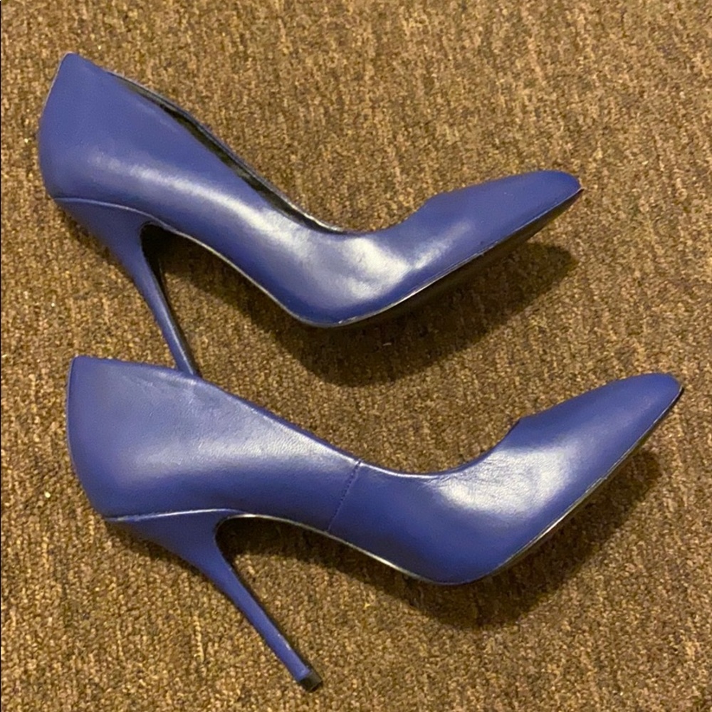 Steve Madden heel